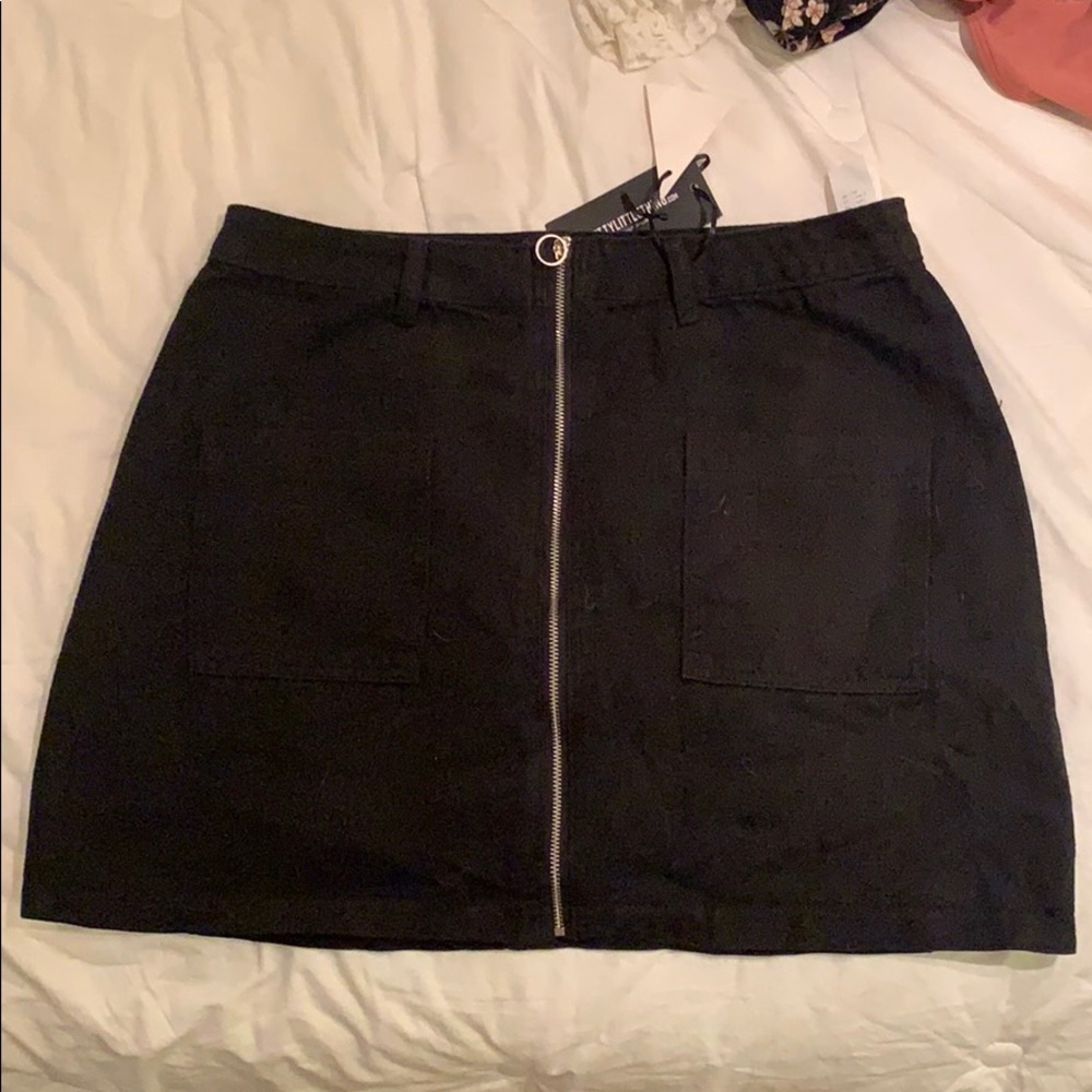 Pretty Little Thing Black Skirt with Zipper